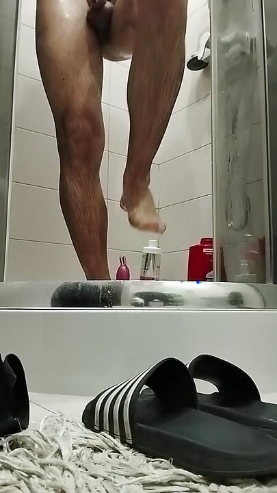 Ducha solo bisexual