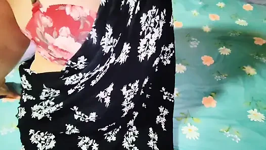 (Suara sinhal Srilanka) guru seksi bicara kotor dan meniduri pemuda staf..