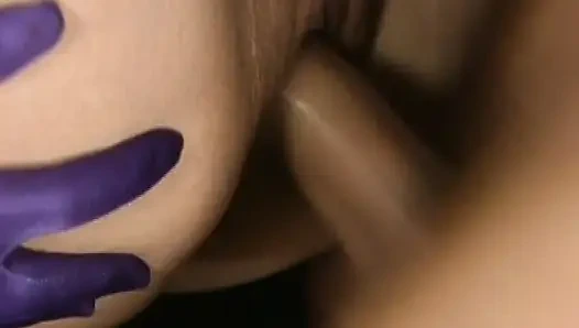 Schöne deutsche blonde puppe genießt sinnlichen analfick