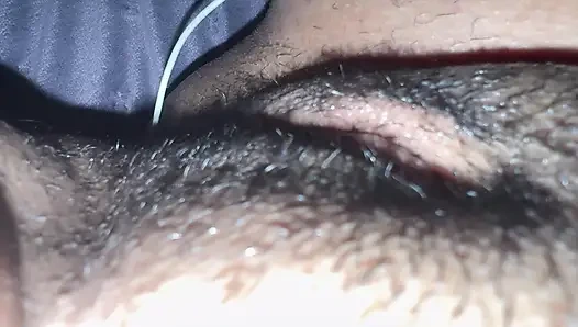 Euphoria'yı izlerken heyecanlanıyor