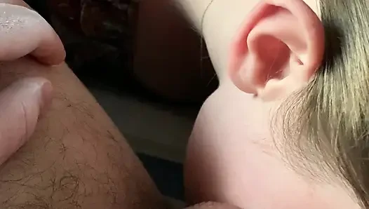 Сексуальный минет от жены с большим камшотом