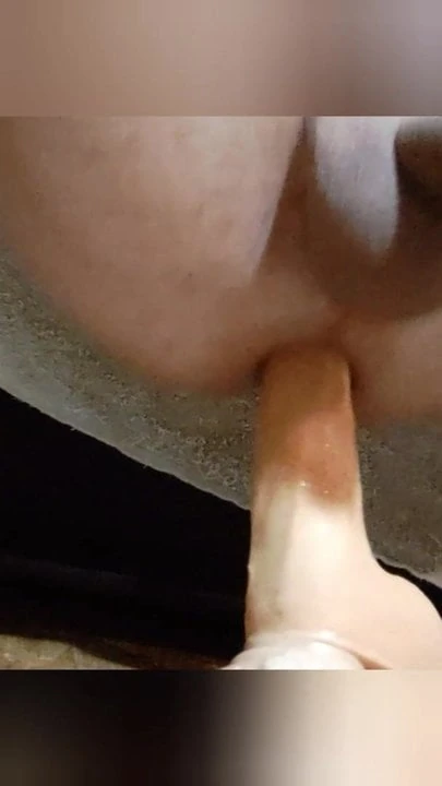 now i understand why gf prefer her dildo than my tiny dick