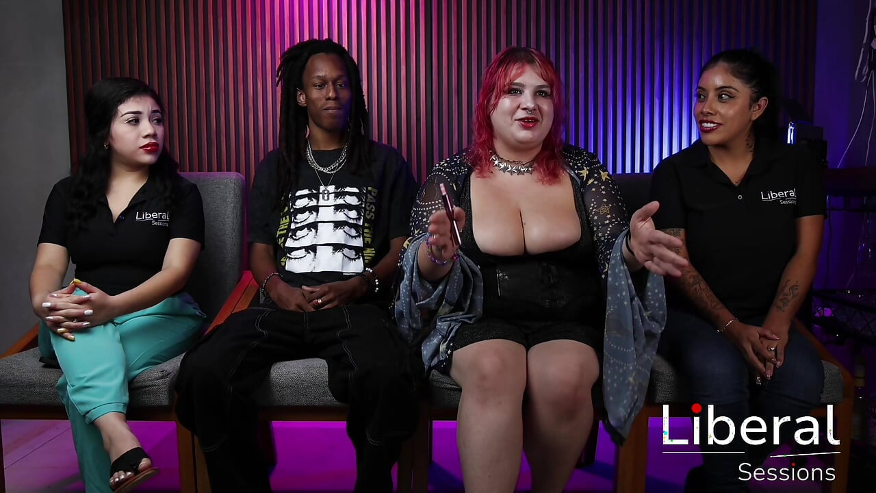 BBW - BBC GETS FUCKED BY HUGE PENIS HER TITS BOUNCE