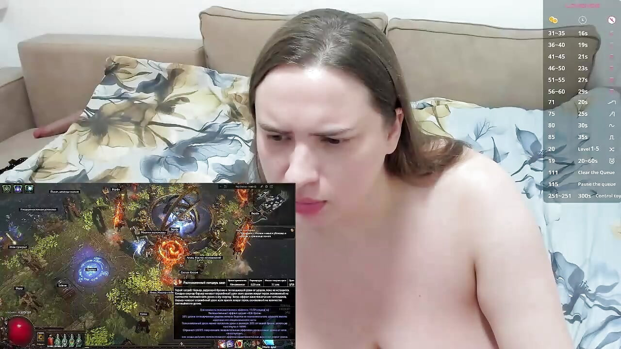 Playing Path of Exile and drop hehe