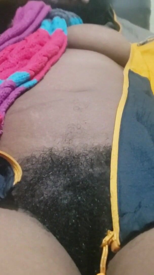 Hairy & Charming Babe - Natural Pussy, Soft Sensual Vibes, Real Amateur Feel, Authentic Confidence | Clip 1