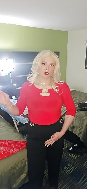 Kylie Rey (shemale) She's Bad She's Hottest Smoking Fetish