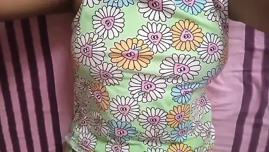 Indische bhabhi masturbation Masturbation Handjob badezimmer mit lust, liebe