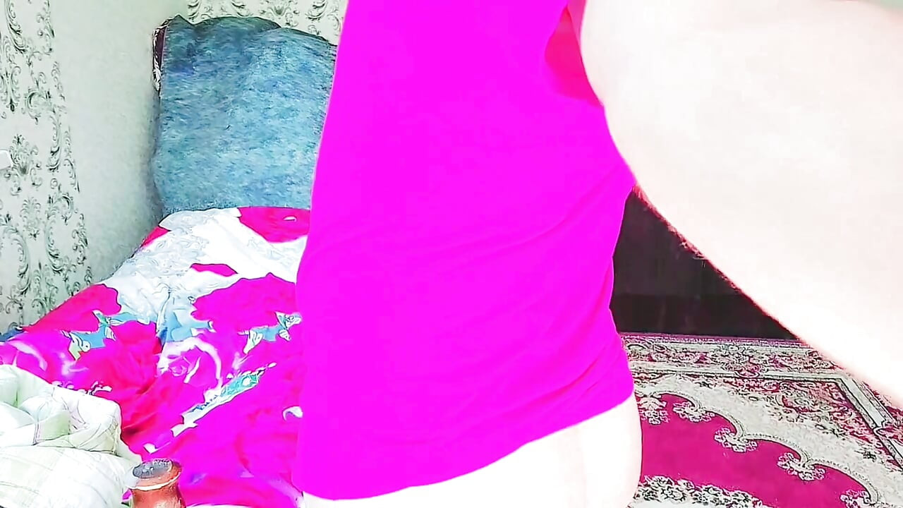 Yummy Ladyboy Big Ass Hot Booty Shemale Self Ass Spanking Horny Slut