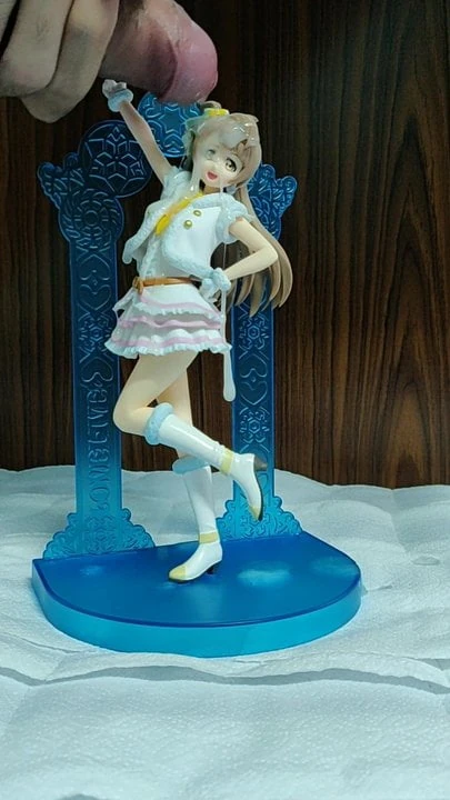 Kotori minami snow halation figure bukkake