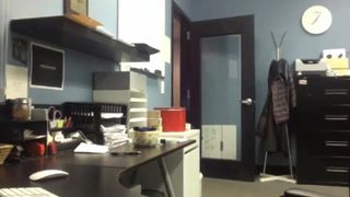 Masturbando no escritório