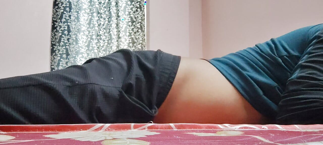 mujhe apni bhabhi pasand a gai bhabhi bhaiya ko sex karte hue dekhti Hun Main khud hath chalane lag raha hai