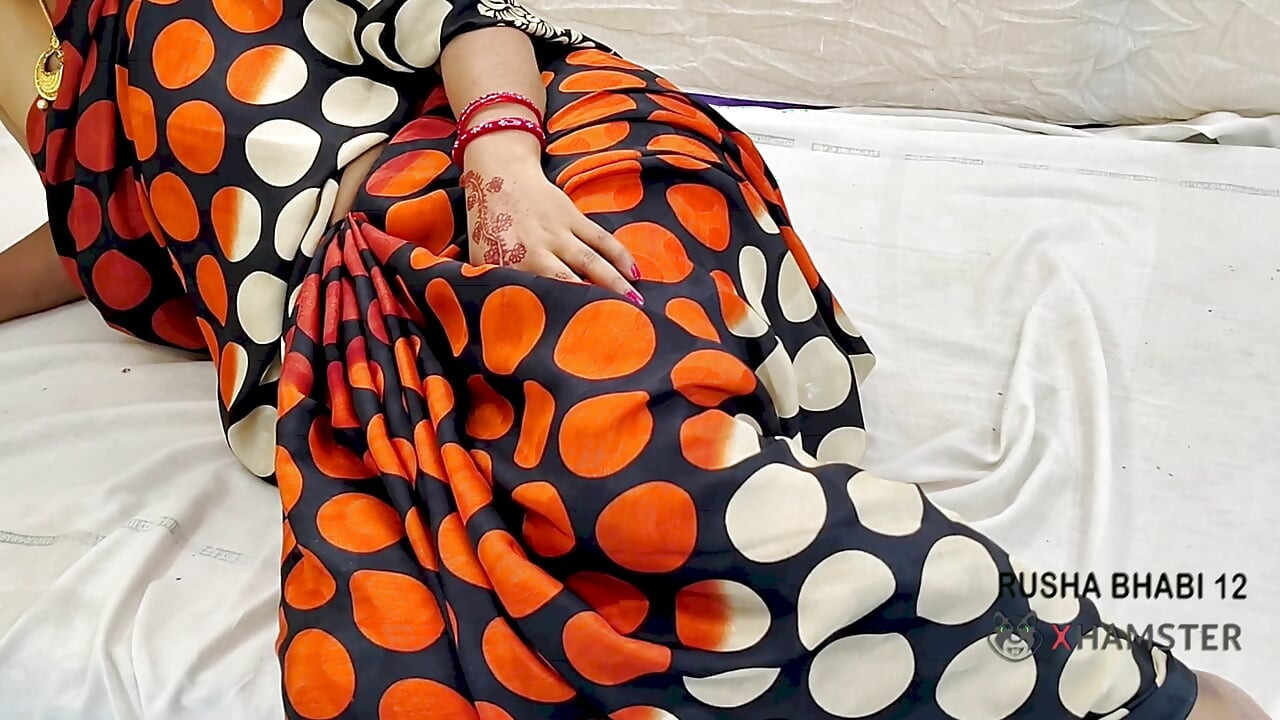 Indian Desi Wife Fuking homemade cowgirl position loudly moning young Boy fuck