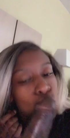 She love her a sucker