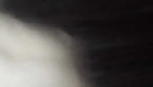 Mengibarkan kaki untuk bertemu