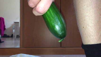 Pegando o pepino