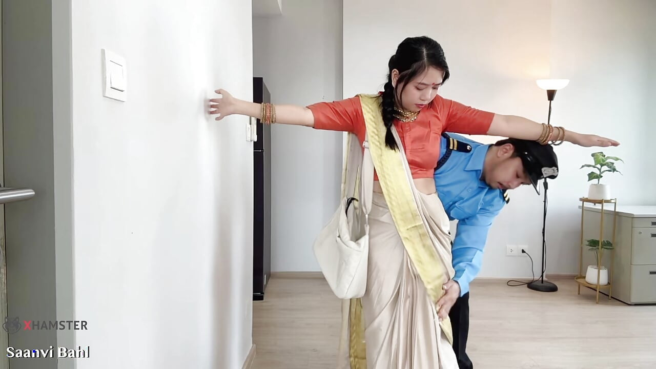 Indian Police, Saanvi Bahl seduce with hardcore Blowjob for Security Guy