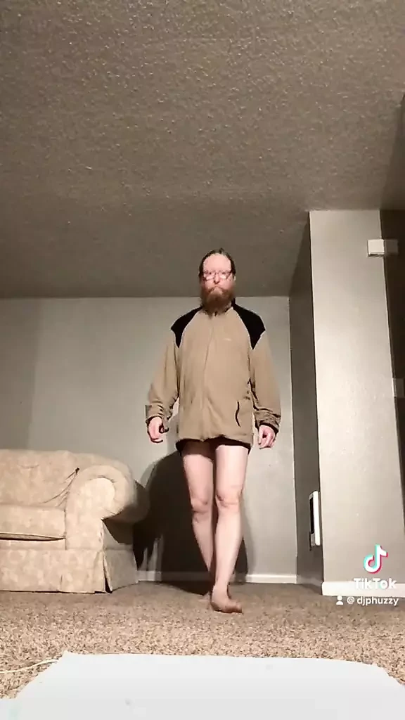 TikTok masturbation & cum