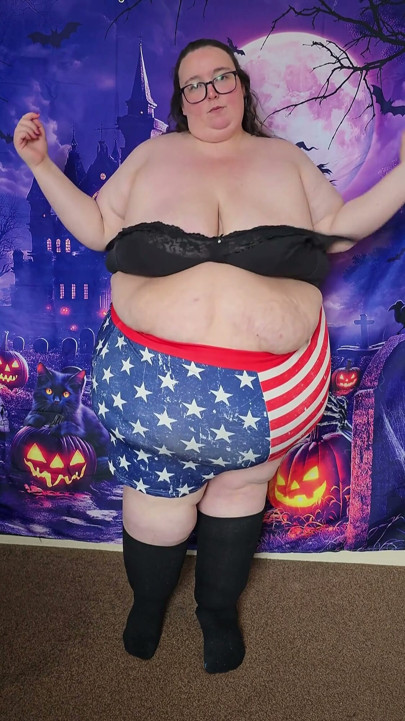 Déjame quitarme esta ropa para ti nena