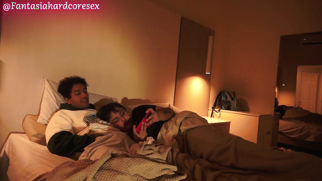 My Stepsister Agrees with Me to Suck Him Without Mercy