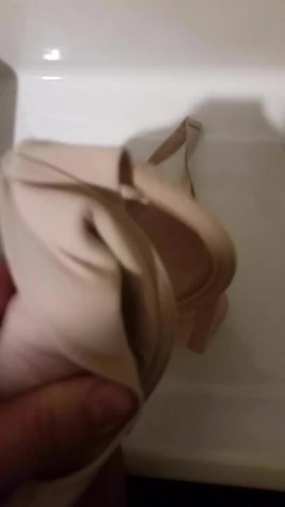 sexy 36 C bra cum