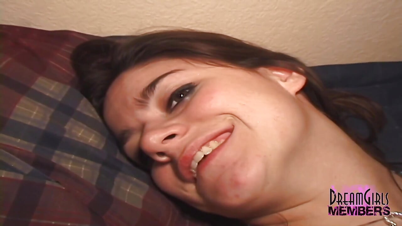 Shy teen gets her asshole licked by a pornstar