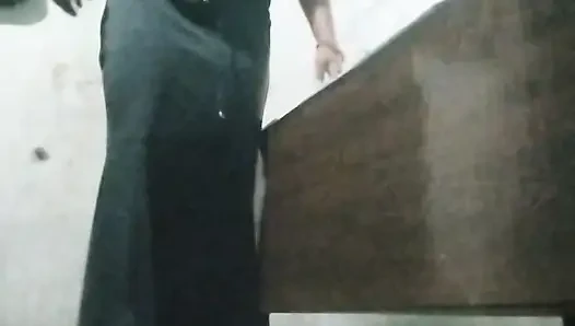 Badi gand ka ched mota karwaya bhabhi ne mera mota land dekh ke