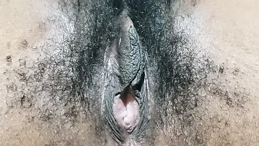 Hot Hairy MILF Pussy Close Up With Seductive Amateur Energy