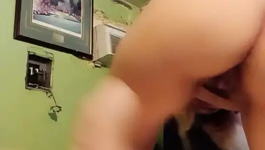 Богатая горячая жена