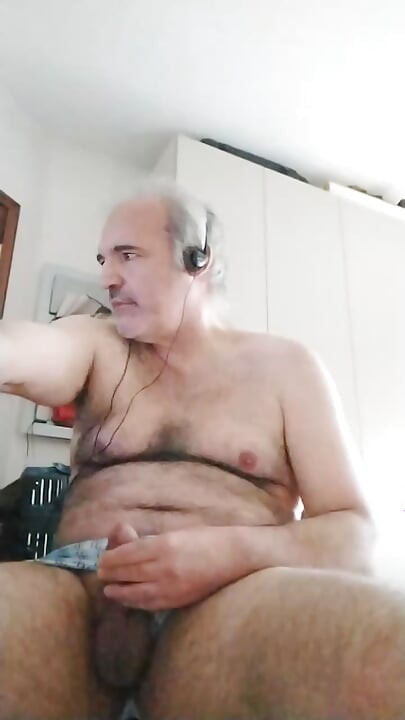Drkaj svoj kurac da istinski uživaš u svom kratkom životu