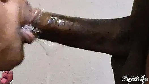 Мягкие губы сосет член, супер грязный