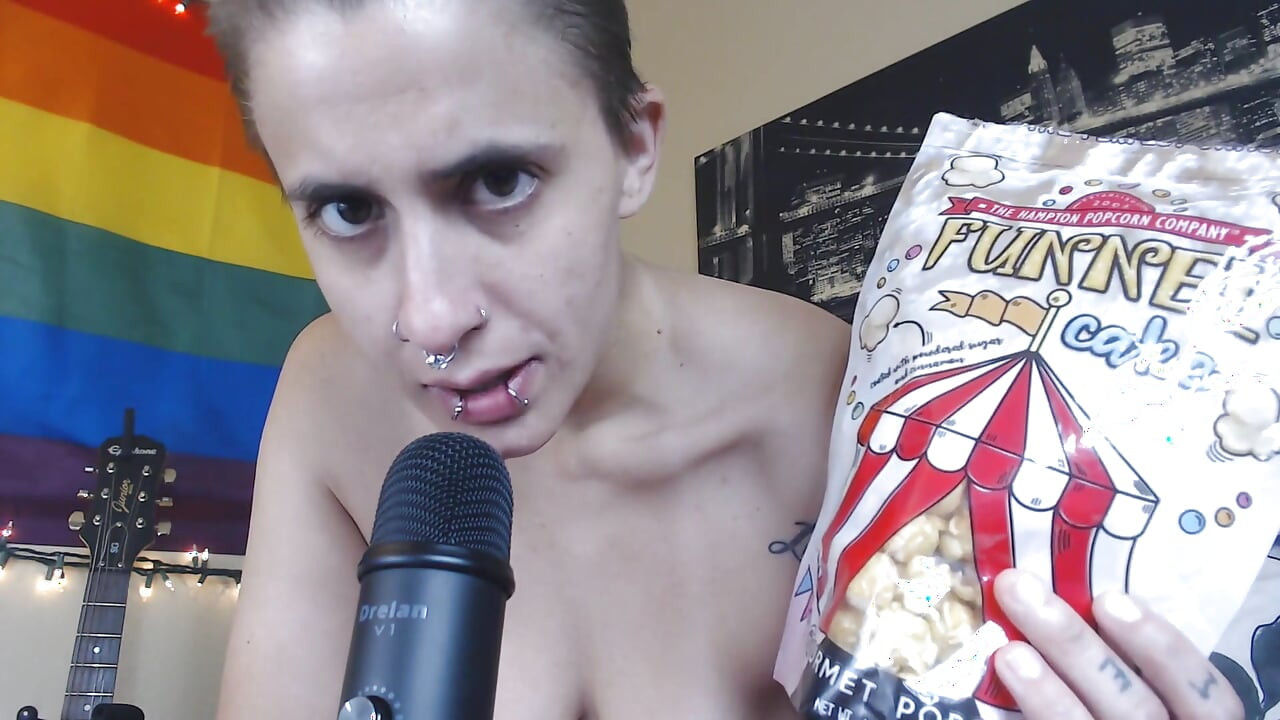 ASMR embudo pastel palomita con sabor a palomita