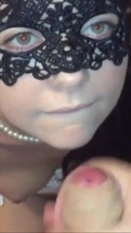Amateur facial cumshot