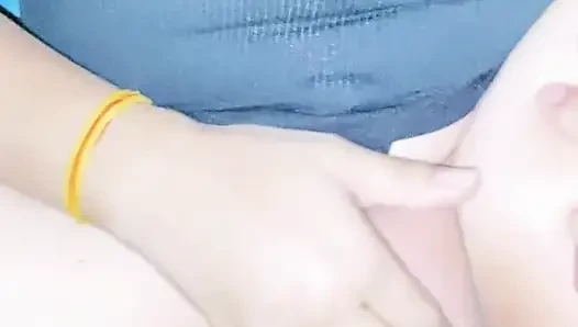 Seks Anal Pertama Kami, Menyakitkan Tapi Penuh Dengan Bulu