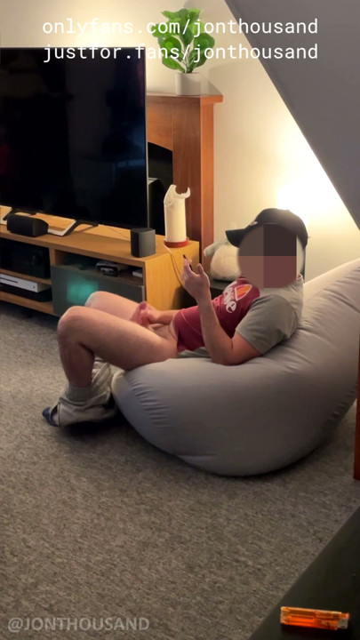 Str8 roommate busted!