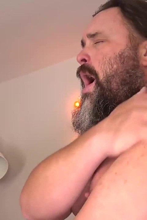 Bearfilms Matahală obraznică T Wilcox Reproduce obez Gene Wade