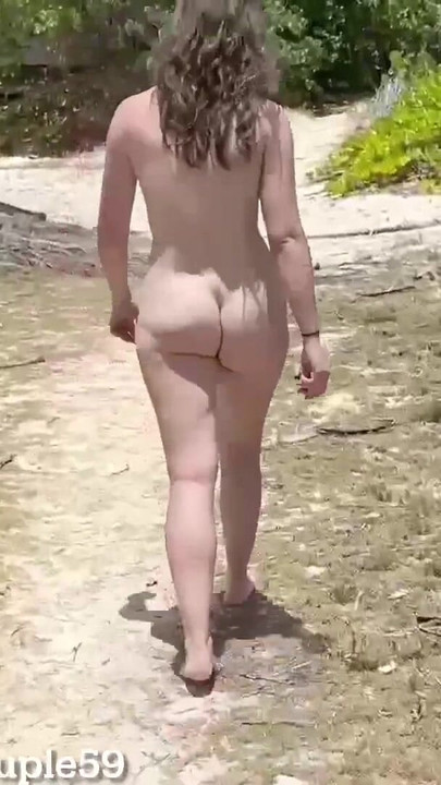 Detik emosi dari "Isteri berkongsi di pantai bogel semasa suami merakam, perempuan jalang remaja dikongkek oleh seorang lelaki rawak pada a"
