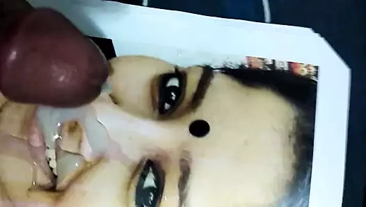 Actress anu mol boşalmak haraç