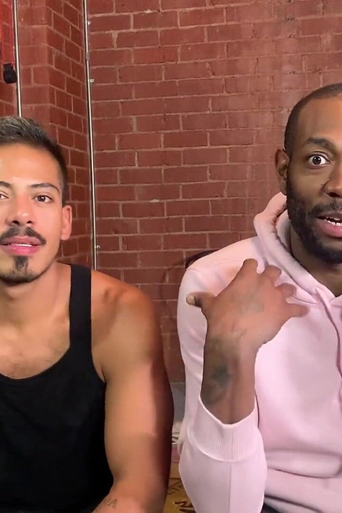 クルージン・フォー・サム・ストレンジ:オーガスト・アレクサンダーとサンティーノ・クルーズ