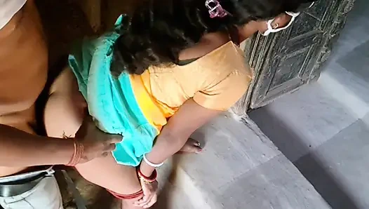 Hintli erkek arkadaş desi kız arkadaşını sert sikiyor