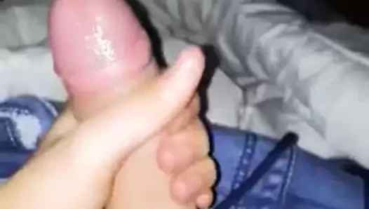 Yani sıcak genç adam oyun