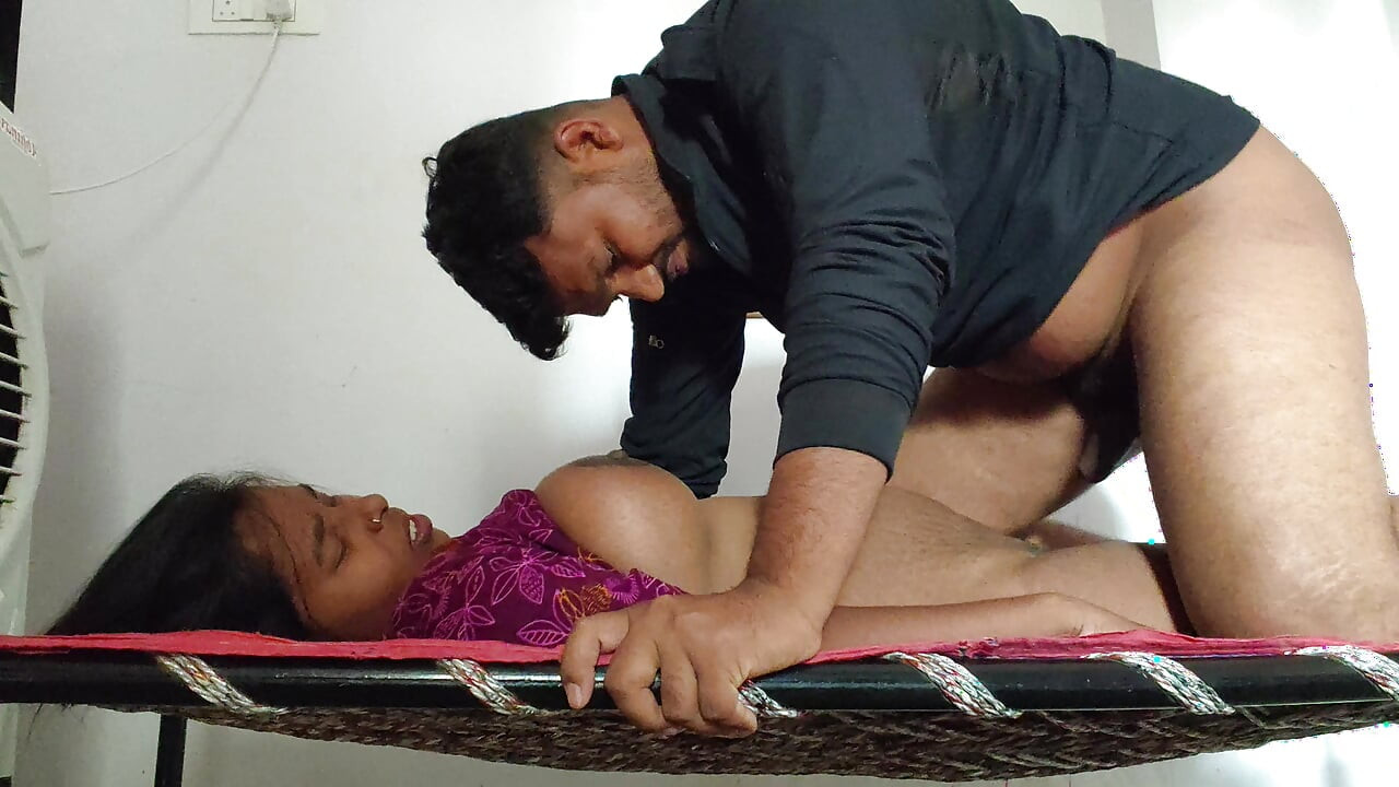 Gav ki ladki aaur pados ka ladka purane ghar me sex kar rahe he - desi girl xxx video hindi.