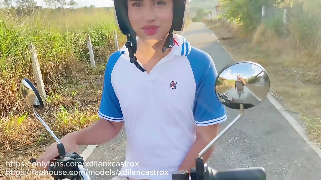 ล่องเรือเย็ดหนุ่มคนสวยบนท้องถนน ฉันน้ําแตกในตูดเขา น้ําเงี่ยนไหลเยิ้มเกย์