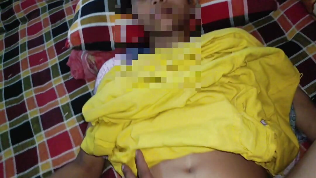 Meia-irmã em vídeo de sexo
