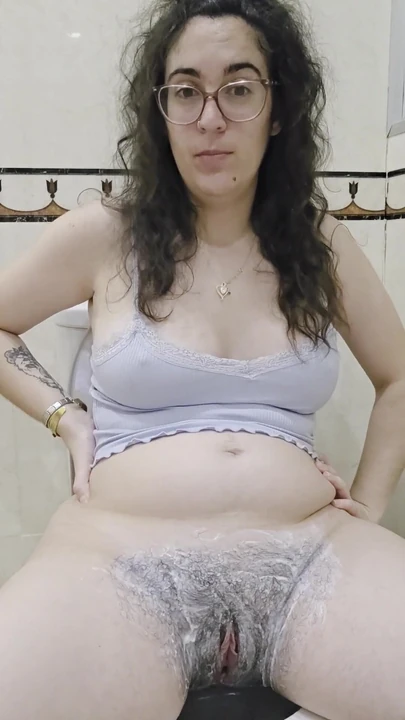 Iconic moment from "I shave my pussy"