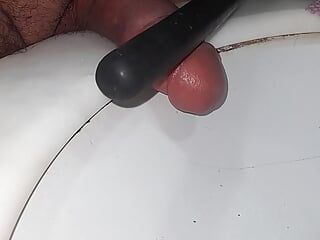 masturbation in the bathroom real amateur mature active man I fucked my dick, it's great