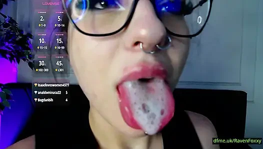 RavenFoxxy Makes This Feel Like a Very Private Moment