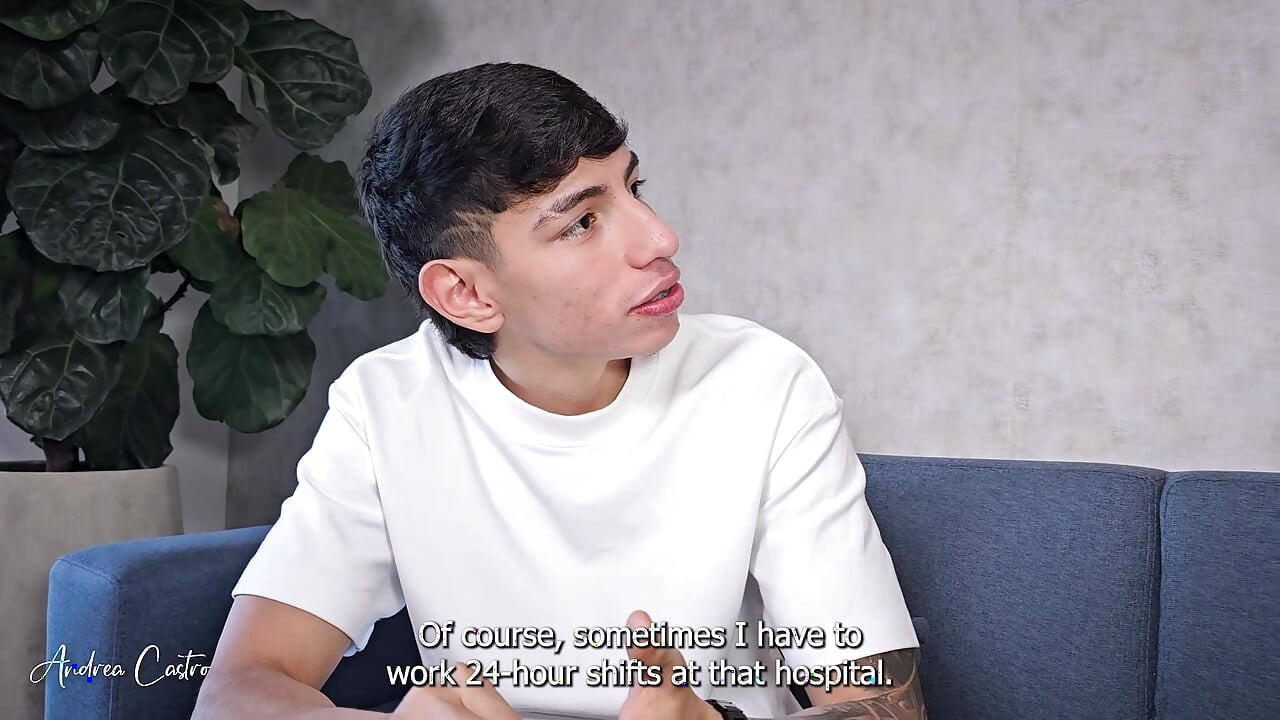 Dieser typ findet heraus, dass ich pornodarstellerin bin und zerstört meine muschi mit seinem großen schwanz - Andrea Castro & Esteban Gamboa