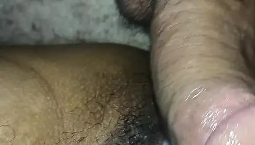 CREAMPIE-MUSCHI, FÜLLT SCHLAMPES MUSCHI MIT HEISSEM SPERMA