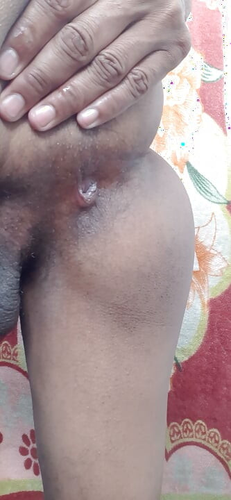 Hole Ass Fingering Standing Indian Man