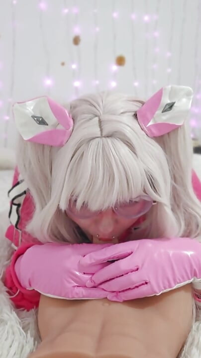 Alice İyi Bir Şey Ediyor / Cosplay Alice Nikke
